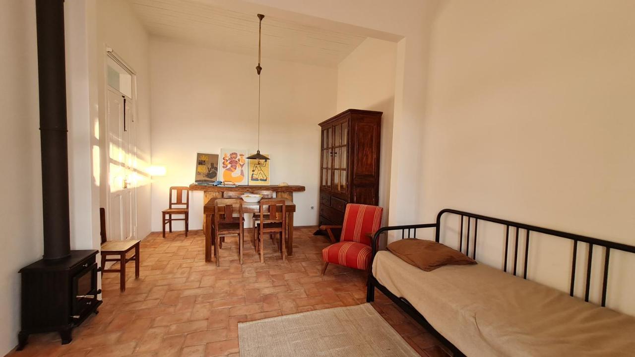 Casa Magana Em